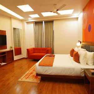 Premium King Room